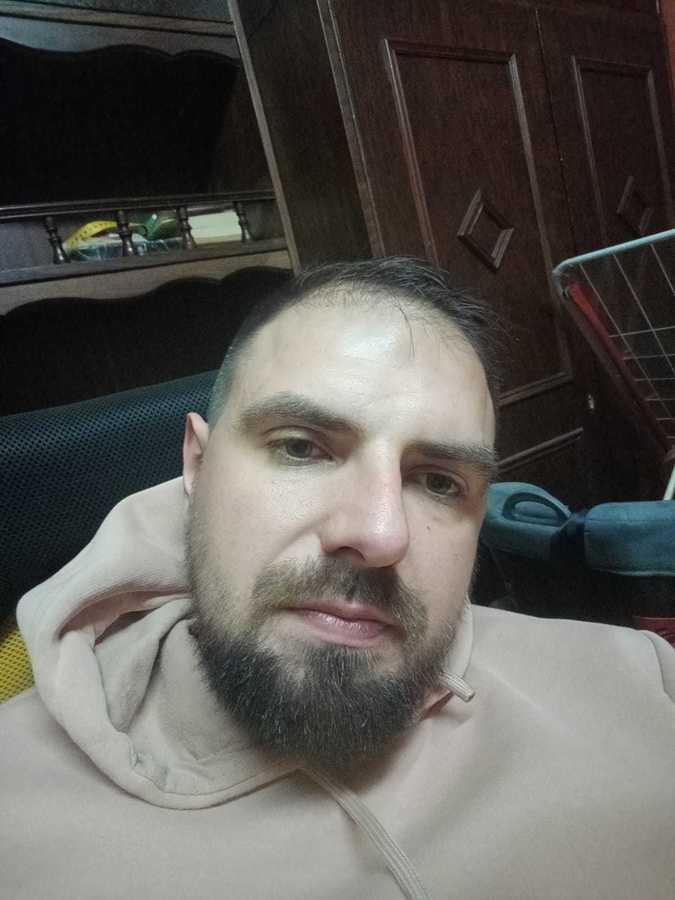 Spotkam się dziś z panią lub para ktoś coś ?