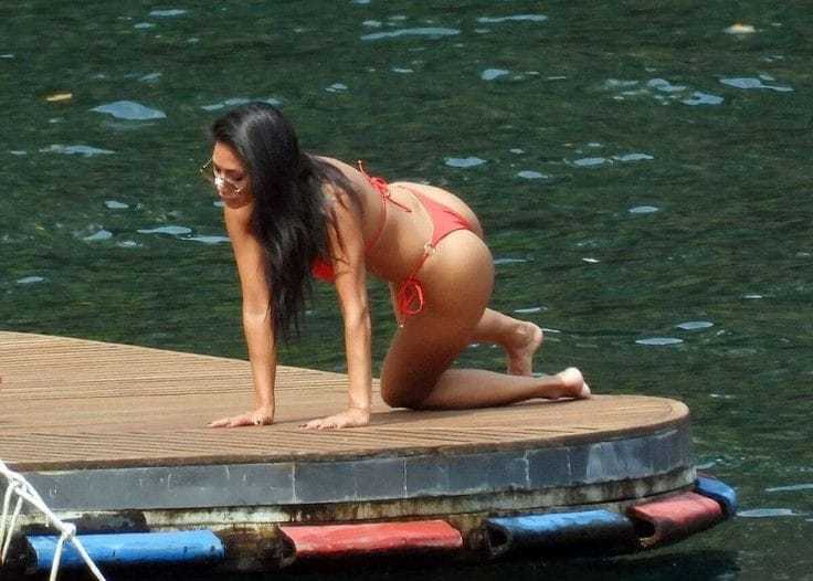 "Milfy"też bywają mega sexi...