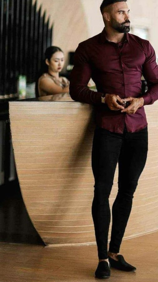 Dress code na "randki" z typiarami z ero i nie tylko.