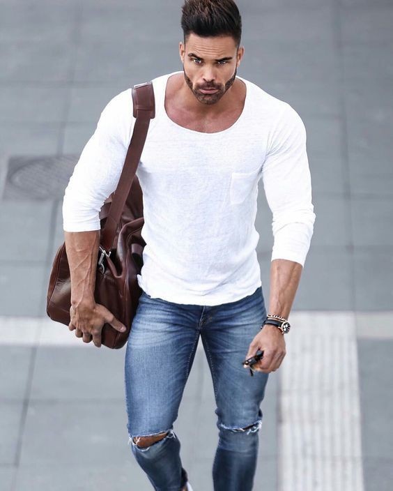 Dress code na "randki" z typiarami z ero i nie tylko.