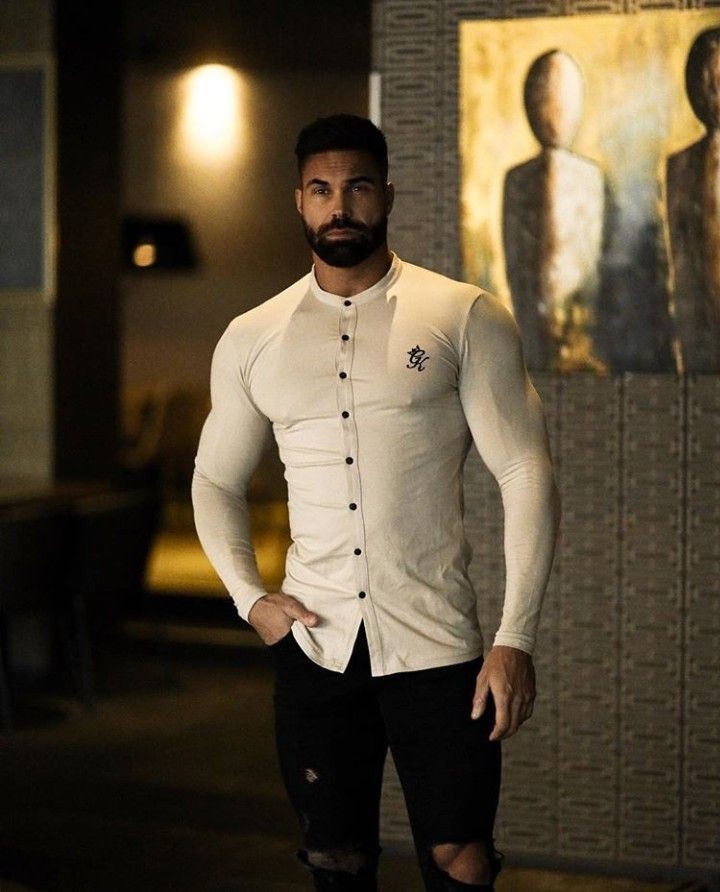 Dress code na "randki" z typiarami z ero i nie tylko.