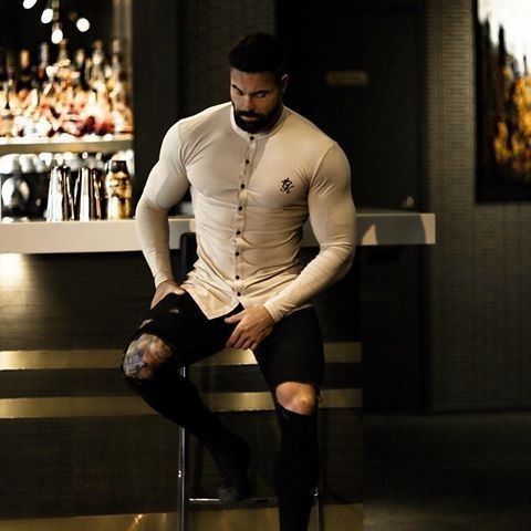 Dress code na "randki" z typiarami z ero i nie tylko.