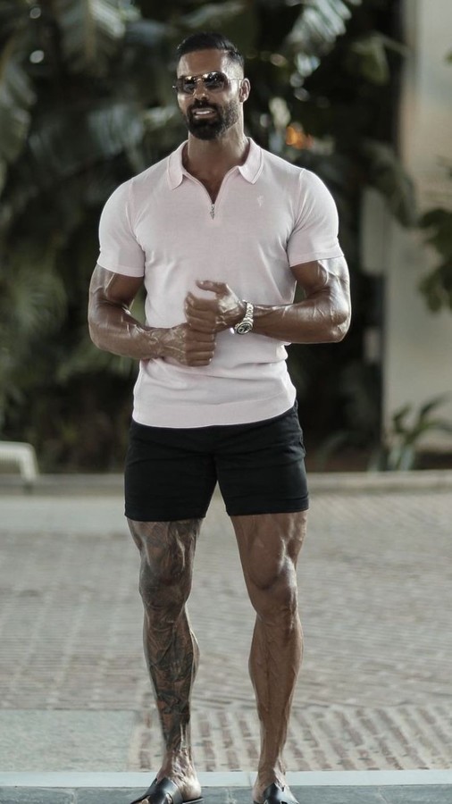 Dress code na "randki" z typiarami z ero i nie tylko.